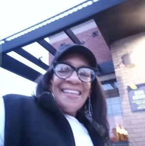 Meet your Posher, Paula